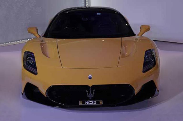 Car-Color-Correction-Before