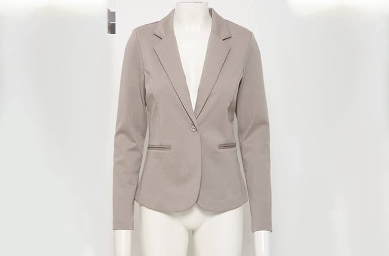 ghost-mannequin-Clothing-Photo-Editing-Before
